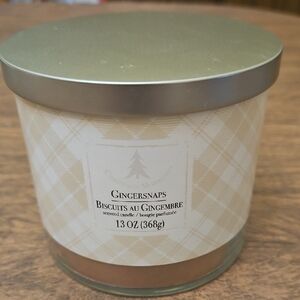 Gingersnaps  Brand new Biscuits Au Gingembre Scented Candle